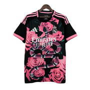 Real Madrid – Maillot Concept 25/26 – Noir & Rose